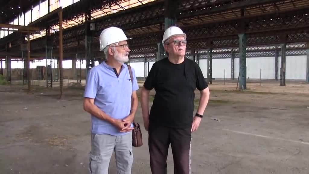 RETOUR DANS LE "B3" DE LA SOCIÉTÉ CASE AVEC JEAN-PIERRE DUBOUR, ANCIEN DÉCOLLETEUR PUIS CARISTE (VISITE 2 / PARTIE 1).
